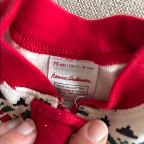 Hanna Andersson Holiday Pajamas 12-18 months - Picture 3 of 3